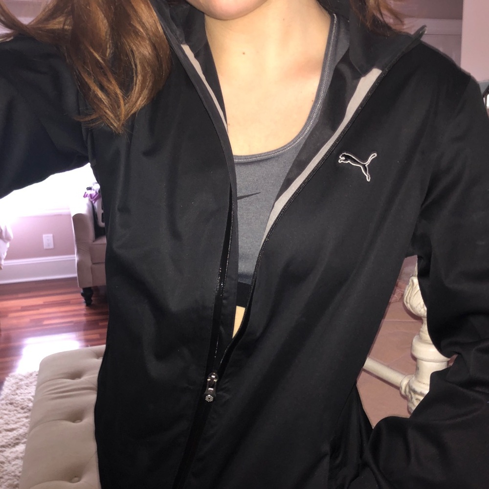 Sleek Puma Athletic Jacket